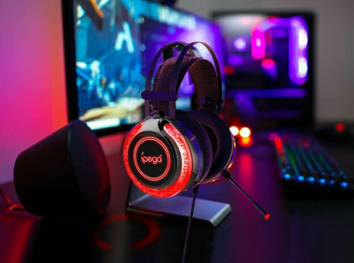 PG-R015 - IPEGA - GAMING HEADSET WITH COLORFUL LIGHTS